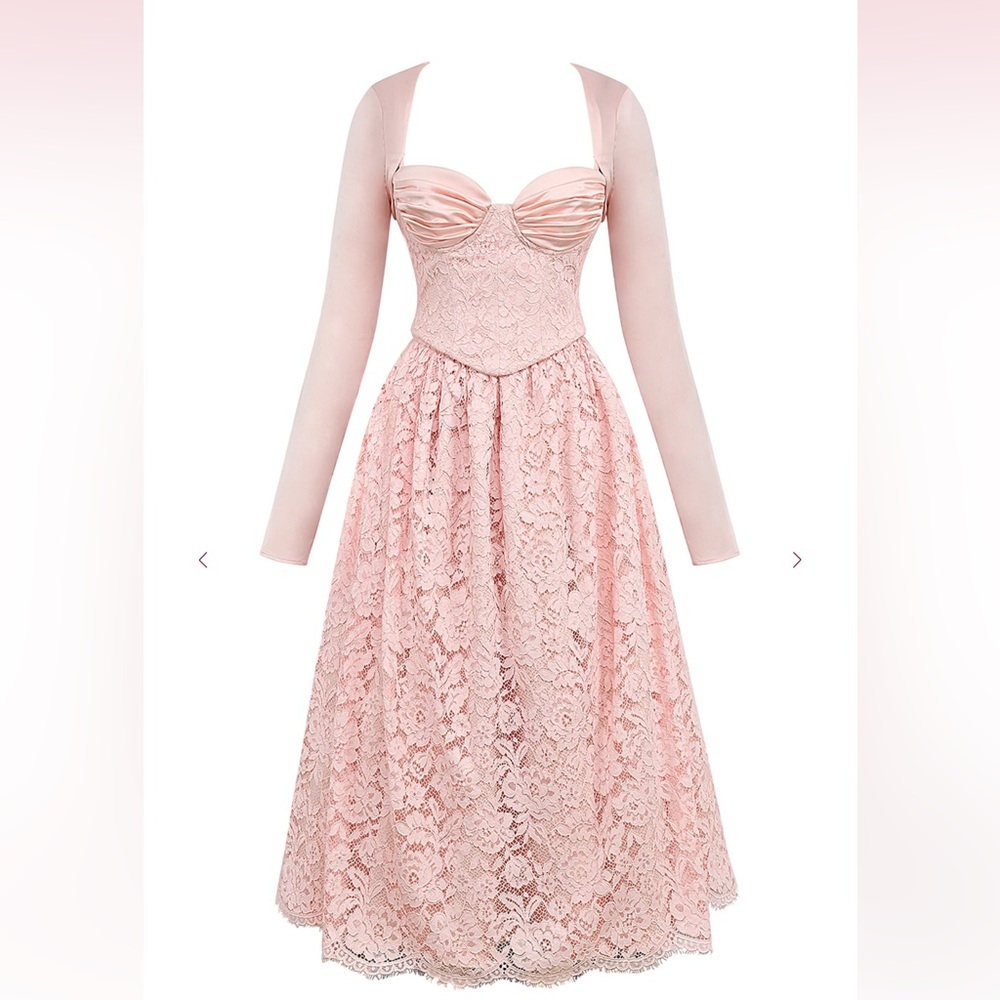 NWT House of CB “DUCHESS”
Ballerina Pink Lace Corset, Skirt And Bolero Set - Picture 9 of 10